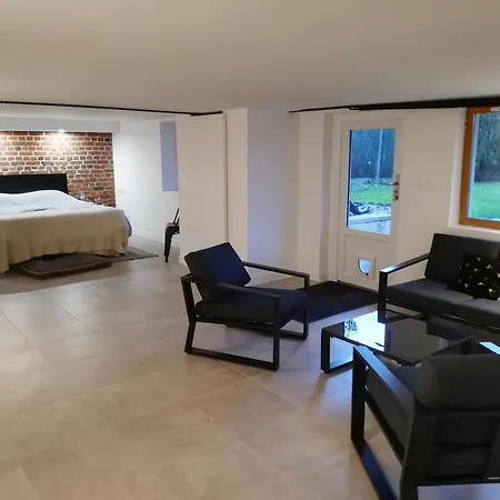 Souplex Michelet Homestay Arras